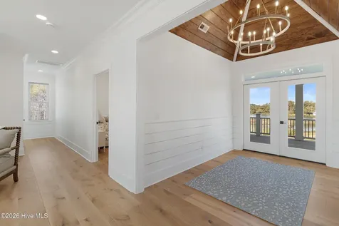 561 Avocet Drive Beaufort NC 28516