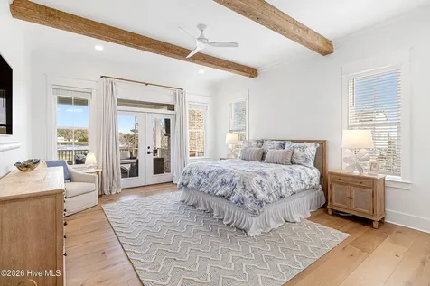 561 Avocet Drive Beaufort NC 28516