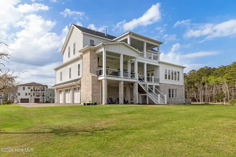 561 Avocet Drive Beaufort NC 28516