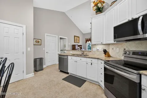 1109 Grandiflora Drive Leland NC 28451