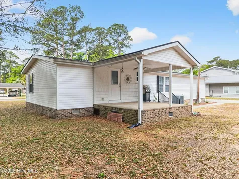 2001 Inland Drive SW Ocean Isle Beach NC 28469