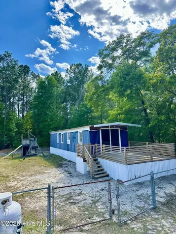 588 Lightwood Knot Road Kelly NC 28448