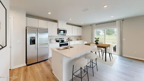 8023 Sterling Oaks Drive NW Ash NC 28420