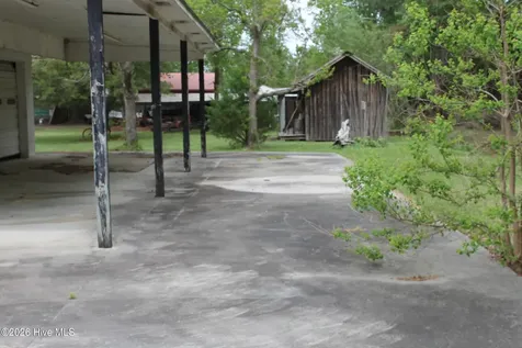 1408 Union Valley Road Whiteville NC 28472
