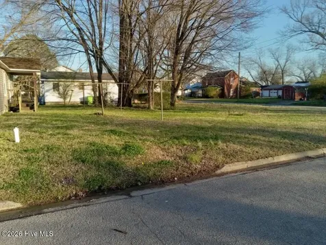 408 N Catherine Street Ahoskie NC 27910