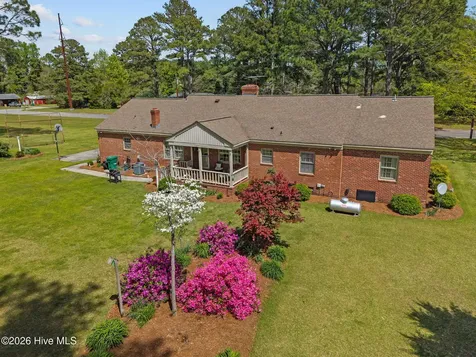 605 Myers Drive Robersonville NC 27871