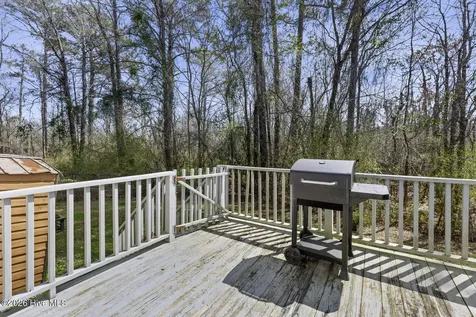 423 Jasmine Lane Jacksonville NC 28546