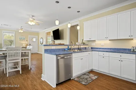 308 Live Oak Street Emerald Isle NC 28594