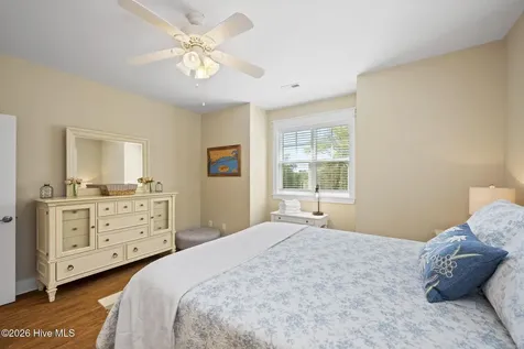 308 Live Oak Street Emerald Isle NC 28594