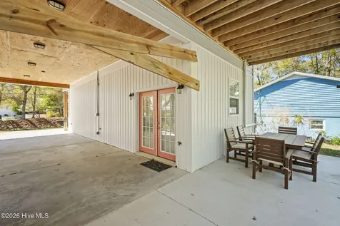 308 Live Oak Street Emerald Isle NC 28594
