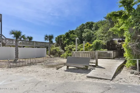 308 Live Oak Street Emerald Isle NC 28594