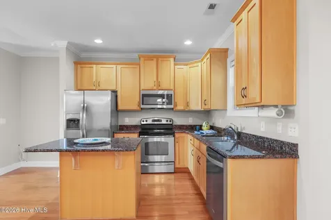 2202 E Oak Bridge Drive NE Leland NC 28451