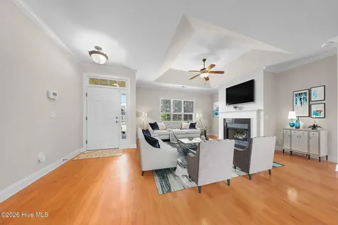 2202 E Oak Bridge Drive NE Leland NC 28451