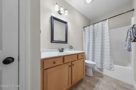 2202 E Oak Bridge Drive NE Leland NC 28451