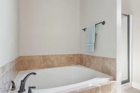 2202 E Oak Bridge Drive NE Leland NC 28451