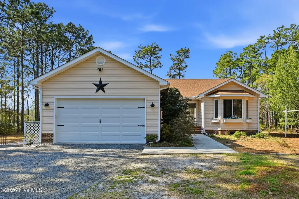 1281 Spring Lake Drive Southport NC 28461