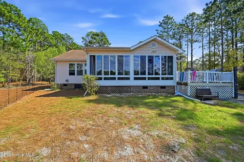 1281 Spring Lake Drive Southport NC 28461