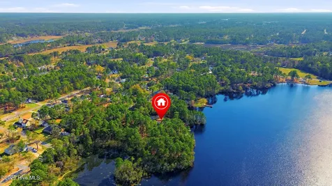 1281 Spring Lake Drive Southport NC 28461