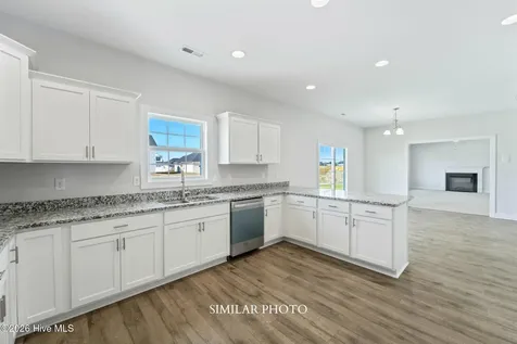 204 Windsor Run Boulevard Jacksonville NC 28546