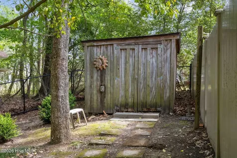 1 Joshua Drive Chocowinity NC 27817