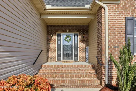 205 Pear Tree Lane Pikeville NC 27863