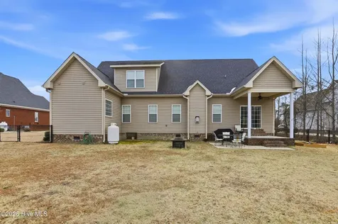 205 Pear Tree Lane Pikeville NC 27863