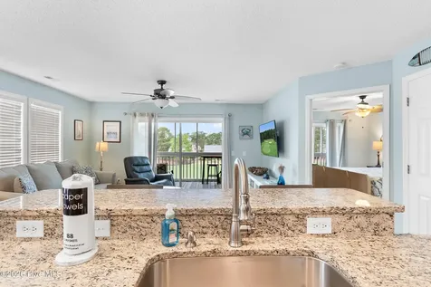 3350 Club Villas Drive Southport NC 28461