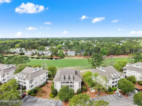 3350 Club Villas Drive Southport NC 28461