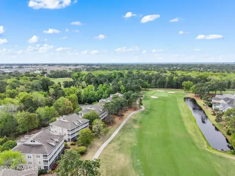 3350 Club Villas Drive Southport NC 28461
