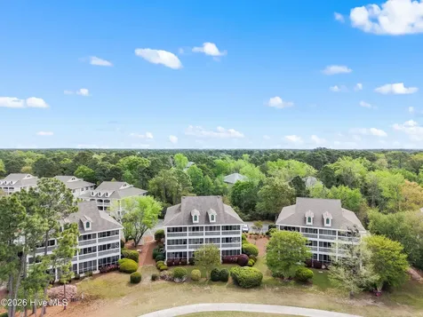 3350 Club Villas Drive Southport NC 28461