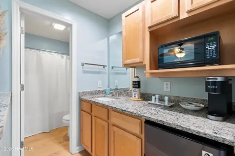 3350 Club Villas Drive Southport NC 28461