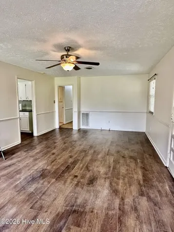 42 Oak Street Whiteville NC 28472
