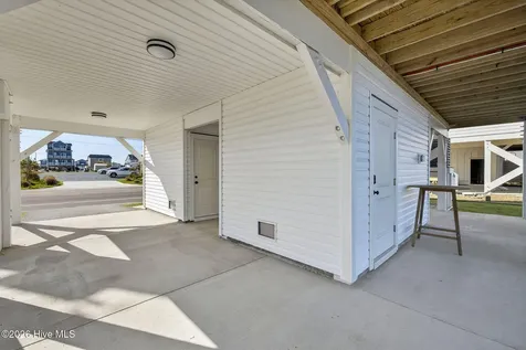 321 N New River Drive Surf City NC 28445