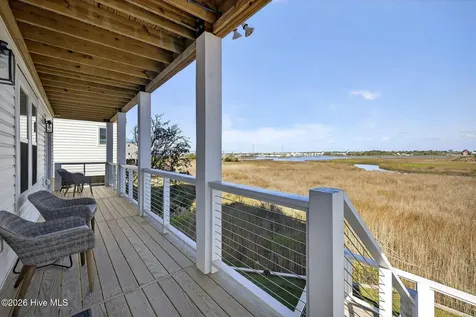 321 N New River Drive Surf City NC 28445