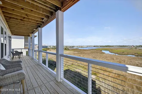 321 N New River Drive Surf City NC 28445