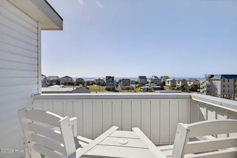321 N New River Drive Surf City NC 28445