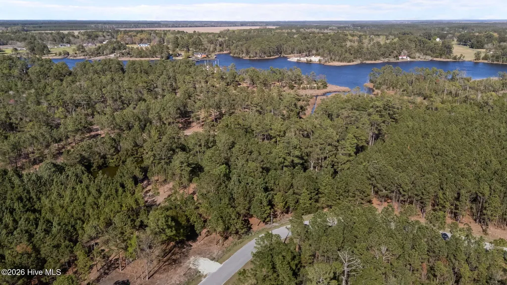 11 E Diamond Shoal Lane Vandemere NC 28587