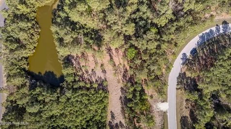 11 E Diamond Shoal Lane Vandemere NC 28587