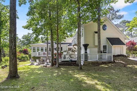 1821 Baywater Court SE Bolivia NC 28422