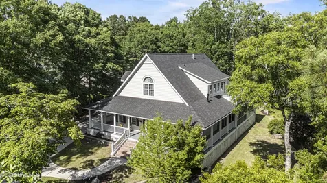 1821 Baywater Court SE Bolivia NC 28422