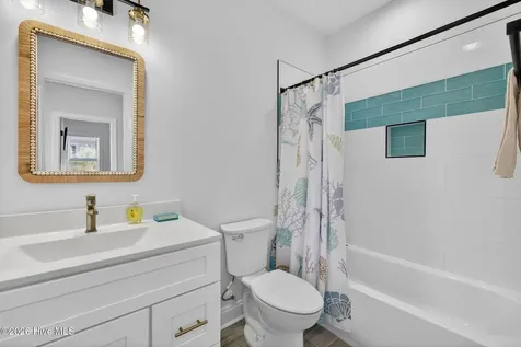 109 Old Village Lane North Topsail Beach NC 28460