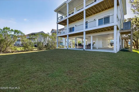 109 Old Village Lane North Topsail Beach NC 28460