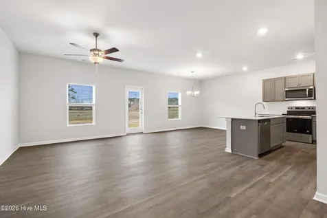 100 Nesbitt Court Jacksonville NC 28546