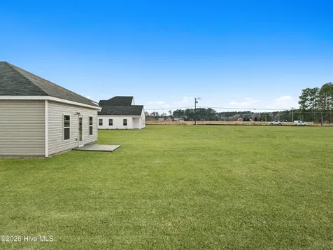100 Nesbitt Court Jacksonville NC 28546