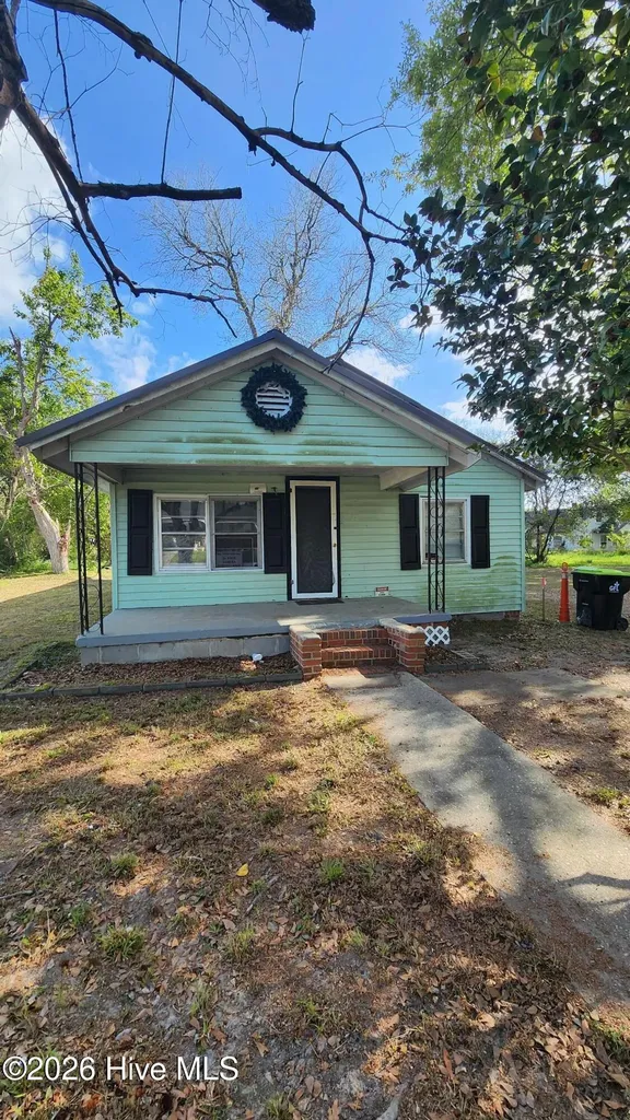 407 W Lewis Street Whiteville NC 28472
