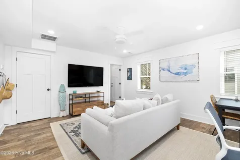 535 W Eden Street Kill Devil Hills NC 27948