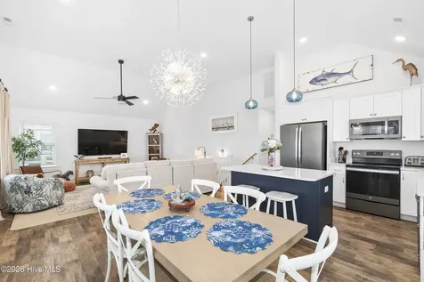 535 W Eden Street Kill Devil Hills NC 27948