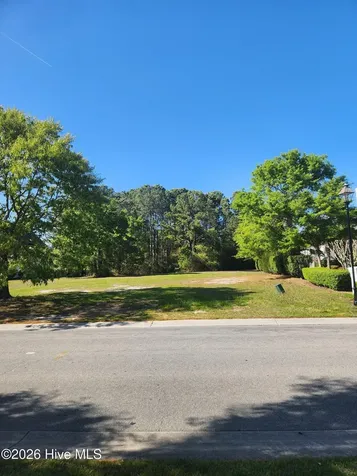 723 Arboretum Drive Wilmington NC 28405