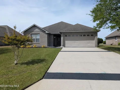 51 Castle Bay Drive Hampstead NC 28443