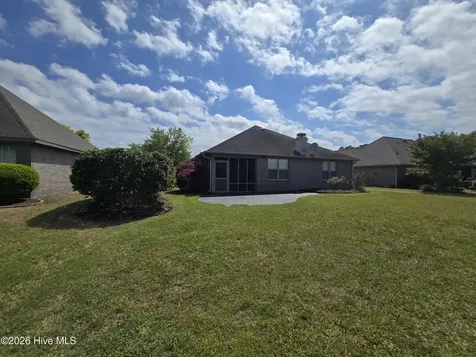 51 Castle Bay Drive Hampstead NC 28443